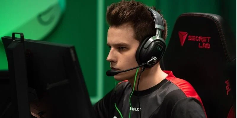 MOUZ vs Team Vitality Predicción y Consejos de apuestas (01.11.2024) MOUZ vs Team Vitality Predicción y Consejos de apuestas (01.11.2024)