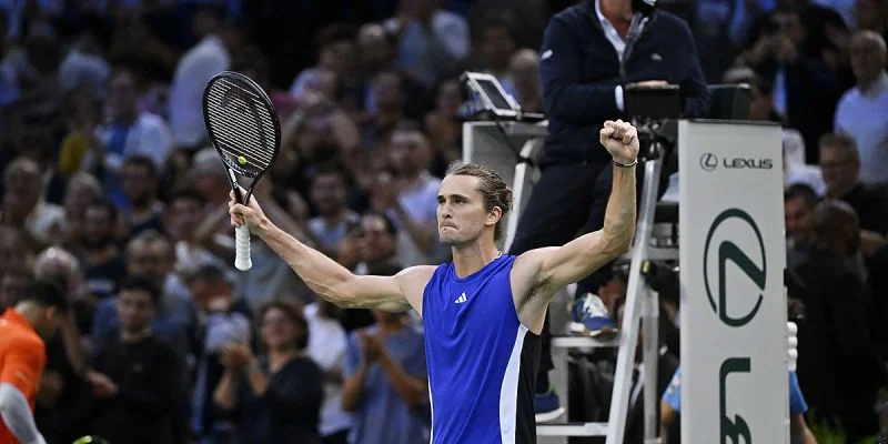 Alexander Zverev vs Stefanos Tsitsipas Prediction and Betting Tips (01.11.2024) Alexander Zverev vs Stefanos Tsitsipas Prediction and Betting Tips (01.11.2024)