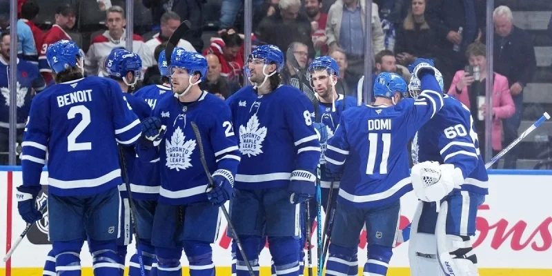 Toronto Maple Leafs - Ottawa Senators Toronto Maple Leafs - Ottawa Senators