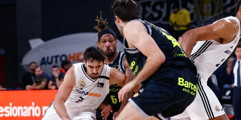 Real Madrid - Anadolu Efes Real Madrid - Anadolu Efes