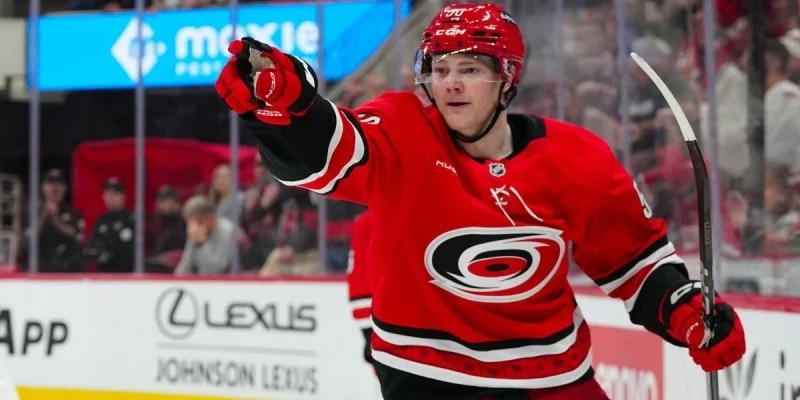 Carolina Hurricanes - Ottawa Senators