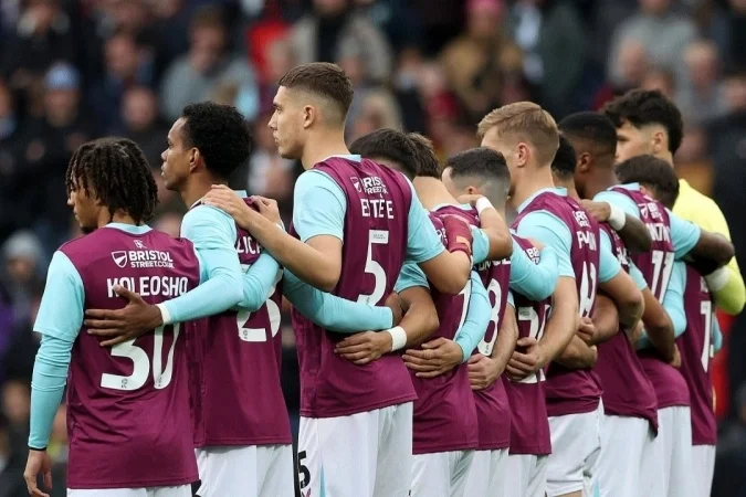 Bristol City - Burnley Bristol City - Burnley