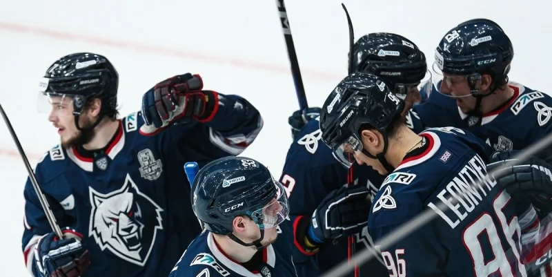 Neftekhimik Nizhnekamsk - Shànghǎi lóng duì Neftekhimik Nizhnekamsk - Shànghǎi lóng duì
