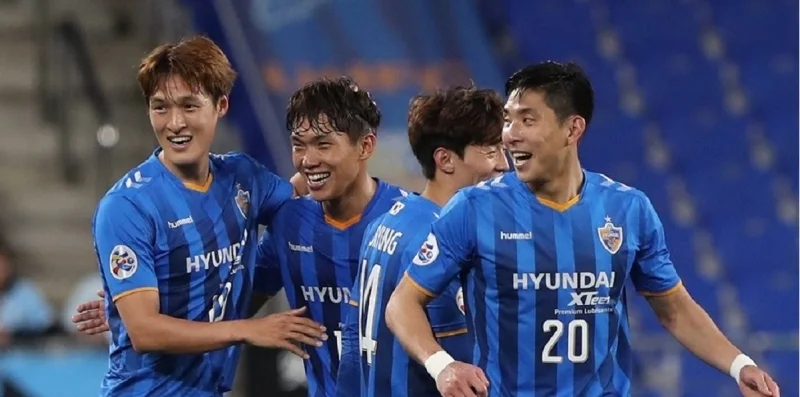 Pohang Steelers - Ulsan HD FC Pohang Steelers - Ulsan HD FC