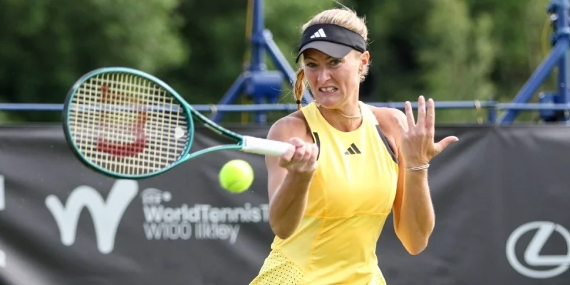 Kristina Mladenovic - Emiliana Arango Kristina Mladenovic - Emiliana Arango