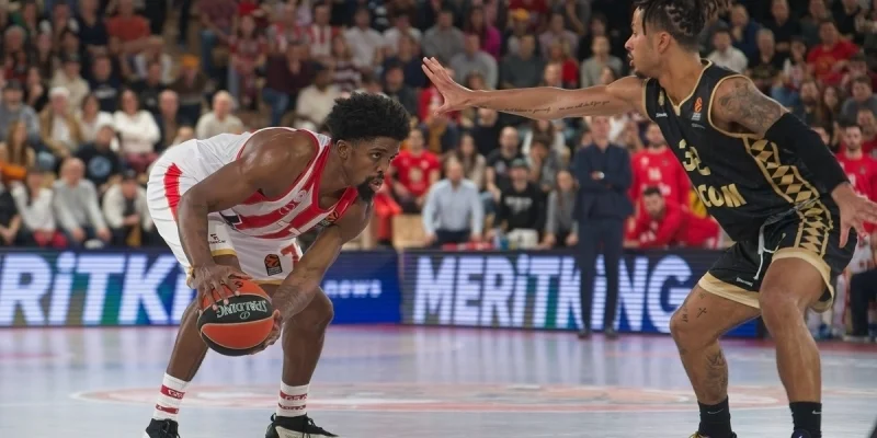 Olympiacos B.C. - Paris Basketball Olympiacos B.C. - Paris Basketball