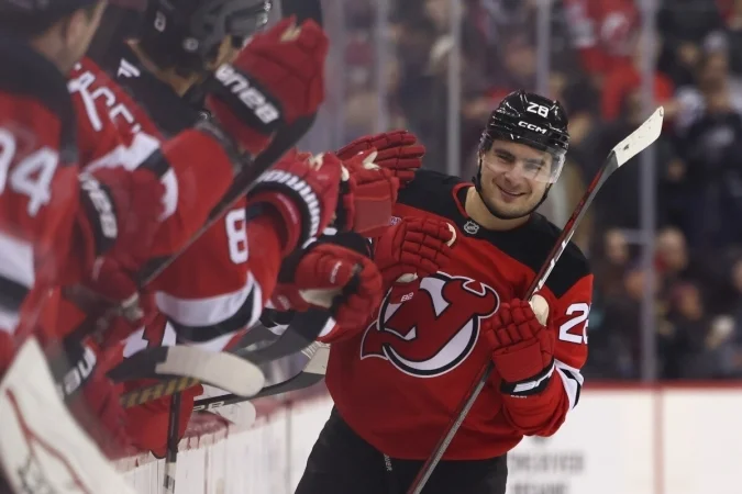 New Jersey Devils - Toronto Maple Leafs New Jersey Devils - Toronto Maple Leafs