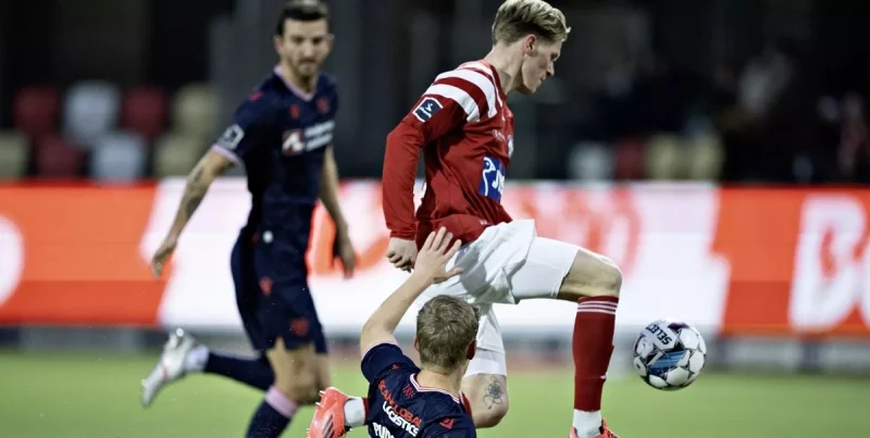 AaB vs Silkeborg Prediction and Betting Tips (16.12.2024) AaB vs Silkeborg Prediction and Betting Tips (16.12.2024)