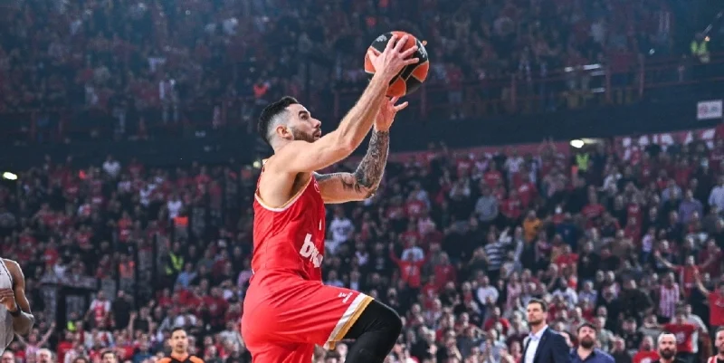 Olympiacos B.C. - Alba Berlin Olympiacos B.C. - Alba Berlin