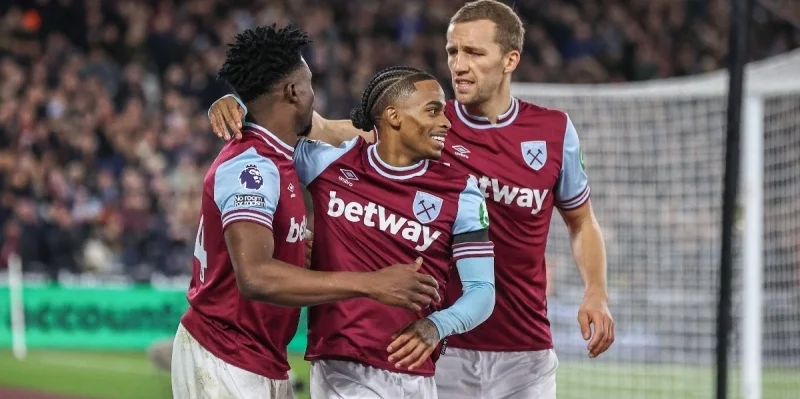 Southampton - West Ham United Southampton - West Ham United