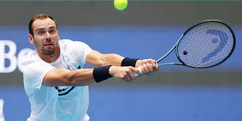 Roman Safiullin vs Fabian Marozsan Prediction and Betting Tips (30.12.2024) Roman Safiullin vs Fabian Marozsan Prediction and Betting Tips (30.12.2024)