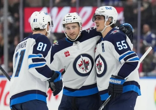 Winnipeg Jets - Nashville Predators Winnipeg Jets - Nashville Predators