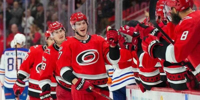 Columbus Blue Jackets vs Carolina Hurricanes Predicción y Consejos de apuestas (01.01.2025) Columbus Blue Jackets vs Carolina Hurricanes Predicción y Consejos de apuestas (01.01.2025)