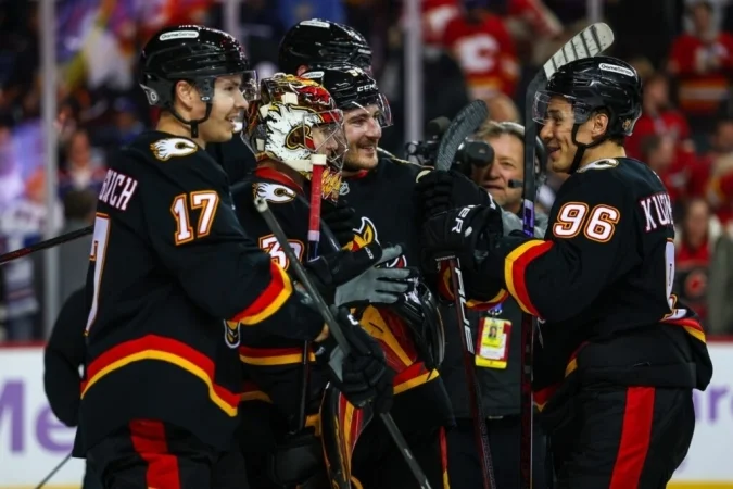 Calgary Flames - Utah Mammoth Calgary Flames - Utah Mammoth