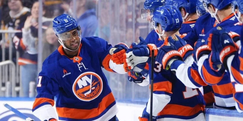 New York Islanders - Toronto Maple Leafs New York Islanders - Toronto Maple Leafs