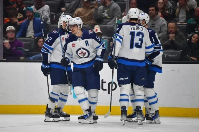 Winnipeg Jets - Detroit Red Wings Winnipeg Jets - Detroit Red Wings