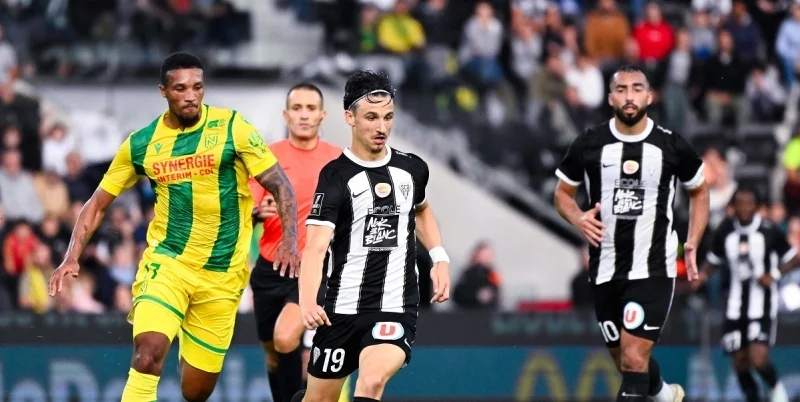 Angers - Brest Angers - Brest