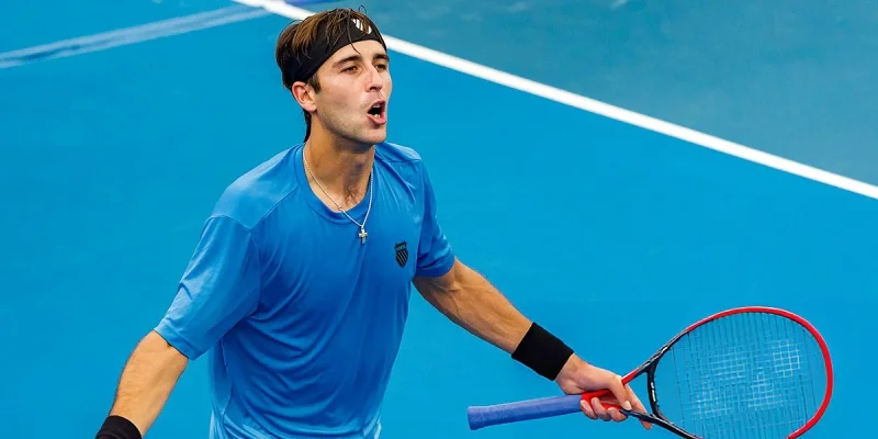 Tomas Etcheverry vs Tristan Schoolkate Prediction and Betting Tips (07.01.2025) Tomas Etcheverry vs Tristan Schoolkate Prediction and Betting Tips (07.01.2025)