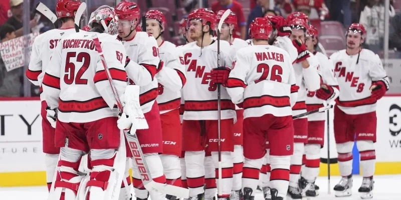 Carolina Hurricanes - Toronto Maple Leafs Carolina Hurricanes - Toronto Maple Leafs