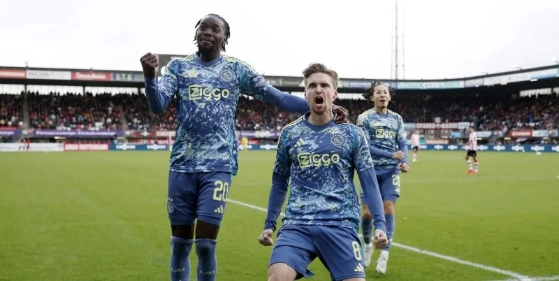Ajax - RKC Waalwijk Ajax - RKC Waalwijk