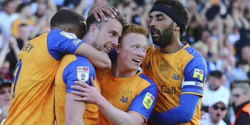 Mansfield Town - Wigan Athletic Mansfield Town - Wigan Athletic
