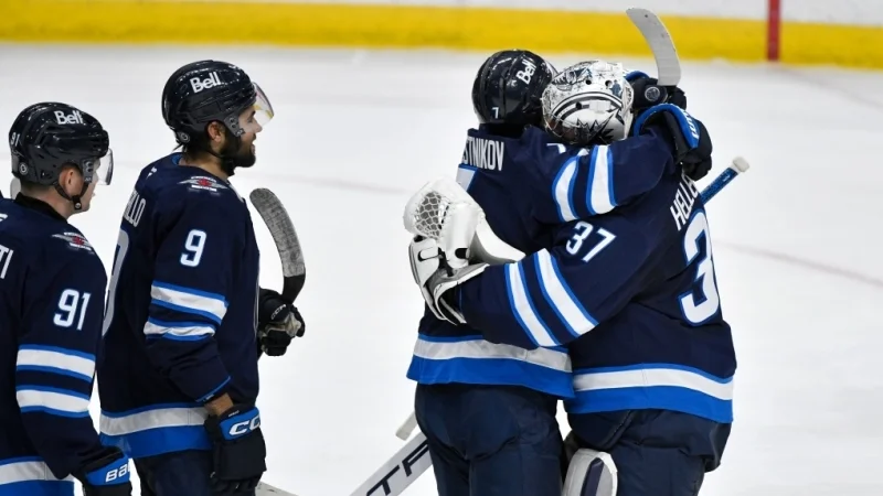 Winnipeg Jets - Vancouver Canucks Winnipeg Jets - Vancouver Canucks