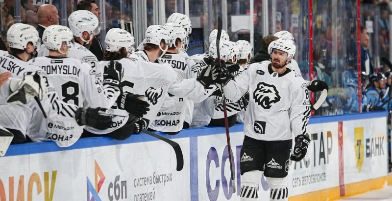 Neftekhimik Nizhnekamsk - Traktor Neftekhimik Nizhnekamsk - Traktor