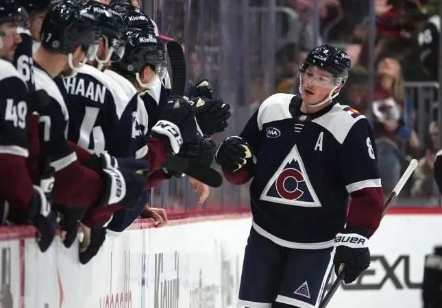 Colorado Avalanche - Winnipeg Jets Colorado Avalanche - Winnipeg Jets