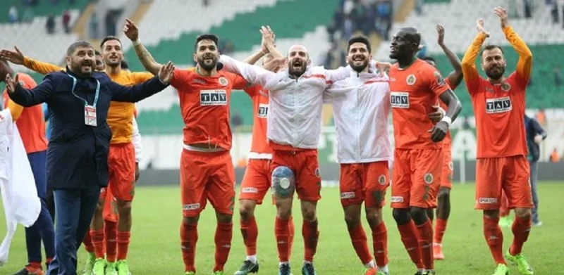 Alanyaspor - Istanbul Basaksehir Alanyaspor - Istanbul Basaksehir