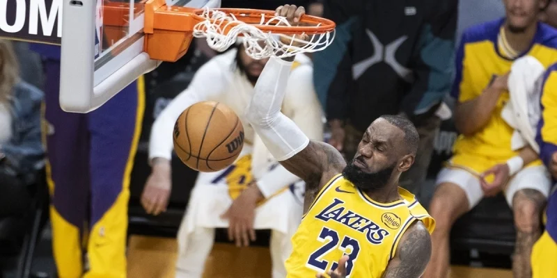 Golden State Warriors - LA Lakers Golden State Warriors - LA Lakers