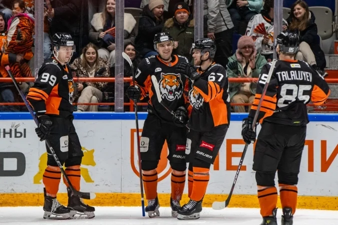 Amur Khabarovsk - Sibir Novosibirsk Amur Khabarovsk - Sibir Novosibirsk