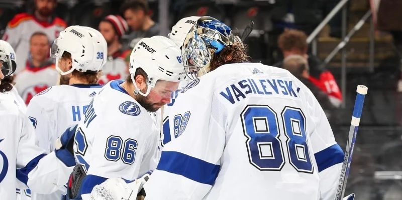 Tampa Bay Lightning - Ottawa Senators Tampa Bay Lightning - Ottawa Senators