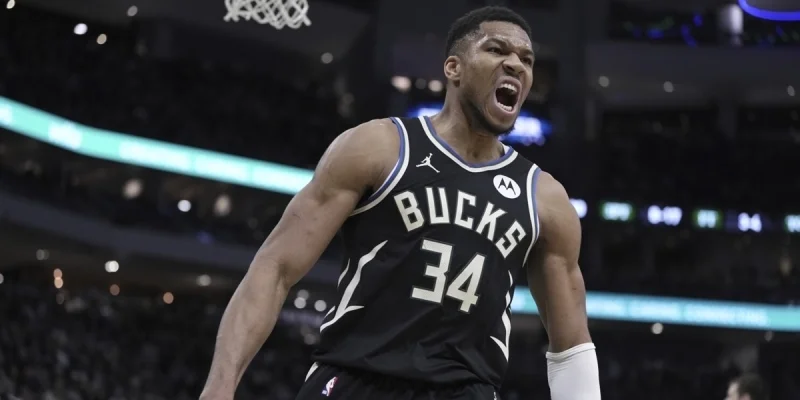 Milwaukee Bucks - Miami Heat Milwaukee Bucks - Miami Heat