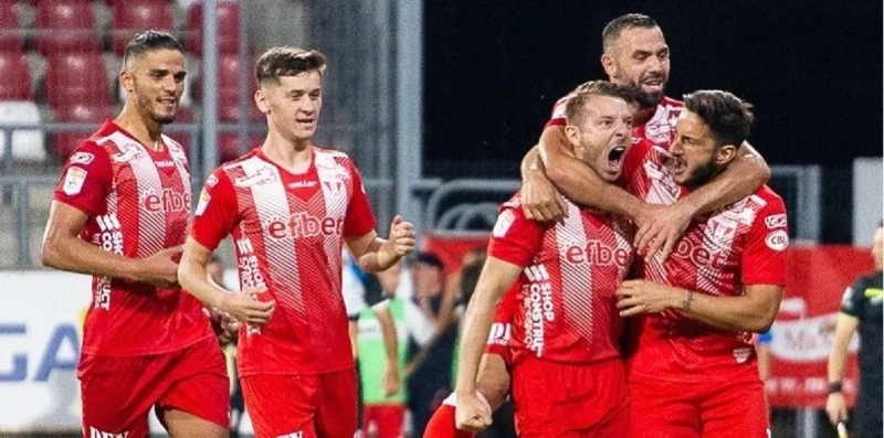 FC Gloria Buzau - UTA Arad FC Gloria Buzau - UTA Arad
