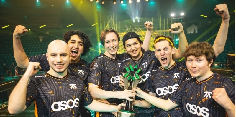 Spirit Academy - Fnatic Spirit Academy - Fnatic