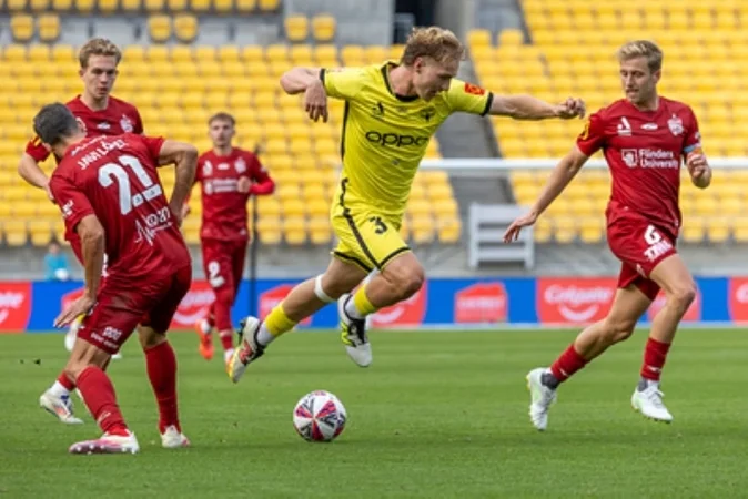 Western United FC - Wellington Phoenix Western United FC - Wellington Phoenix