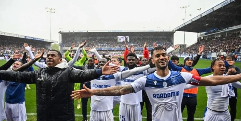 Reims - Auxerre Reims - Auxerre
