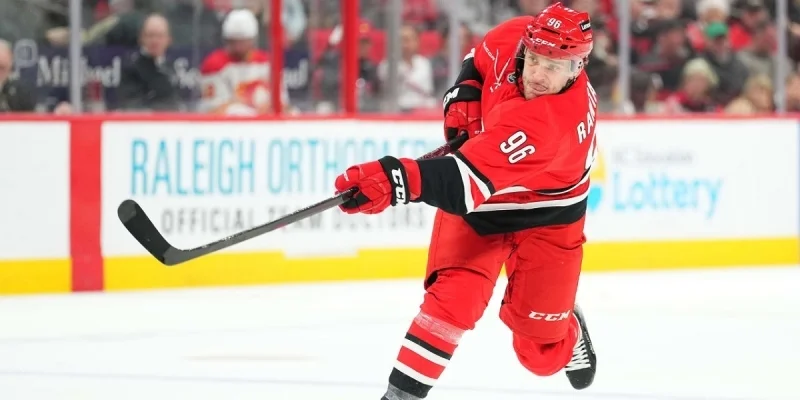 Carolina Hurricanes - Winnipeg Jets Carolina Hurricanes - Winnipeg Jets