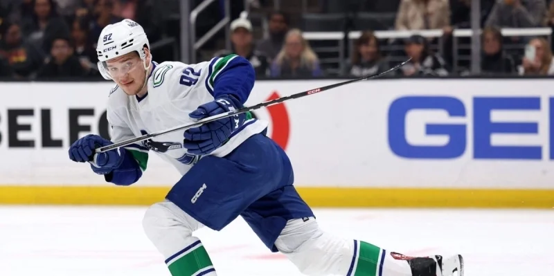 Vancouver Canucks - Montreal Canadiens Vancouver Canucks - Montreal Canadiens