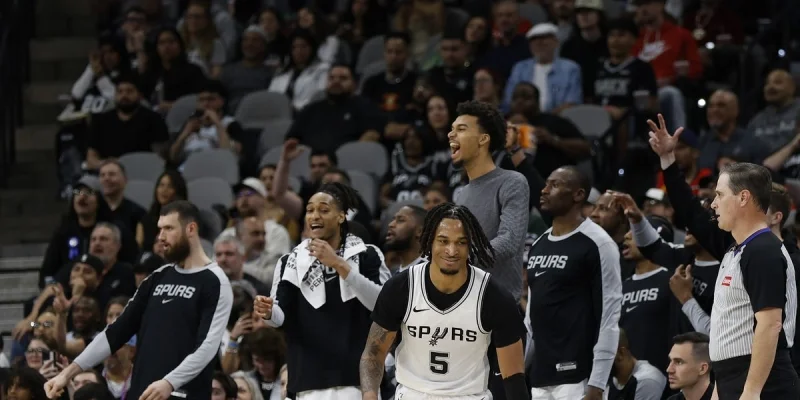 San Antonio Spurs vs Charlotte Hornets Predicción y Consejos de apuestas (15.03.2025) San Antonio Spurs vs Charlotte Hornets Predicción y Consejos de apuestas (15.03.2025)