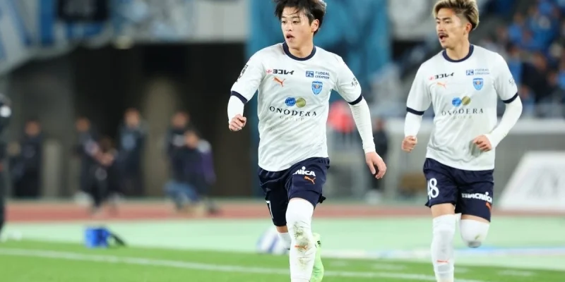 Yokohama FC - Cerezo Osaka Yokohama FC - Cerezo Osaka