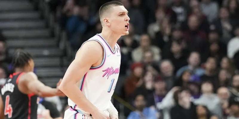 Miami Heat vs Houston Rockets Prediction and Betting Tips (22.03.2025) Miami Heat vs Houston Rockets Prediction and Betting Tips (22.03.2025)