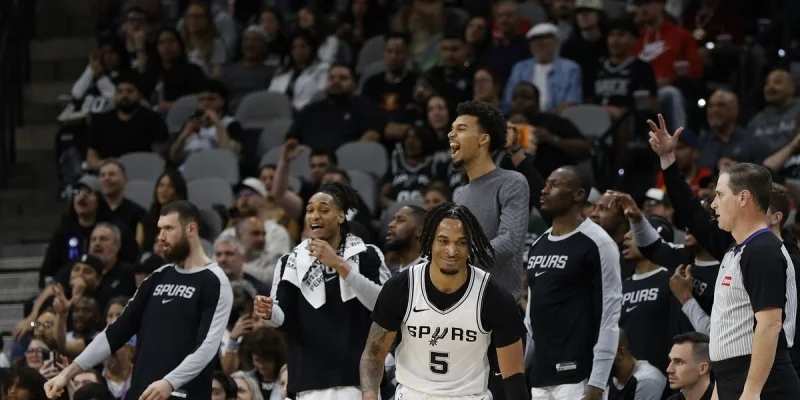 San Antonio Spurs - Philadelphia 76ers San Antonio Spurs - Philadelphia 76ers