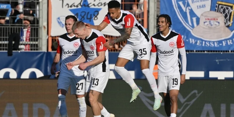 Eintracht Frankfurt - VfB Stuttgart Eintracht Frankfurt - VfB Stuttgart