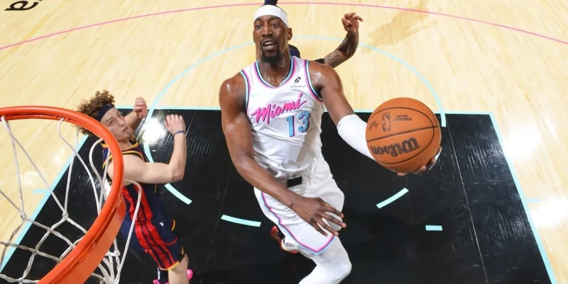 Philadelphia 76ers vs Miami Heat Predicción y Consejos de apuestas (30.03.2025) Philadelphia 76ers vs Miami Heat Predicción y Consejos de apuestas (30.03.2025)