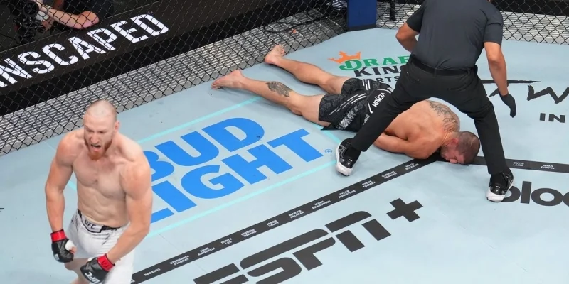 Kelvin Gastelum - Joseph Pyfer Kelvin Gastelum - Joseph Pyfer