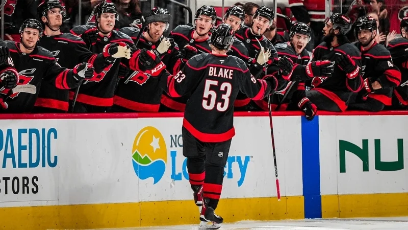 Carolina Hurricanes - New York Islanders Carolina Hurricanes - New York Islanders
