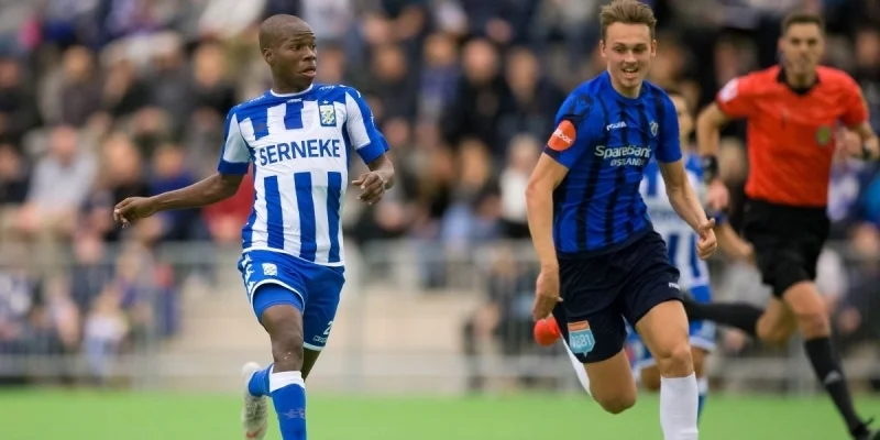 Stabaek - Hoedd Stabaek - Hoedd