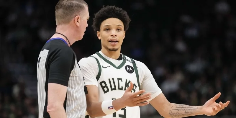 Milwaukee Bucks - Phoenix Suns Milwaukee Bucks - Phoenix Suns