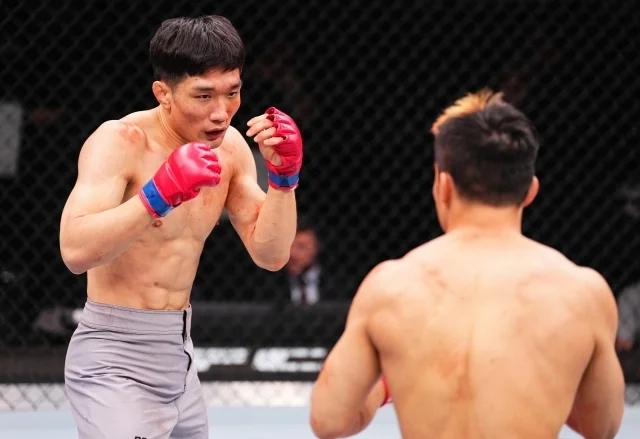 Cortavious Romious vs Chang-Ho Lee Predicción y Consejos de apuestas (06.04.2025) Cortavious Romious vs Chang-Ho Lee Predicción y Consejos de apuestas (06.04.2025)